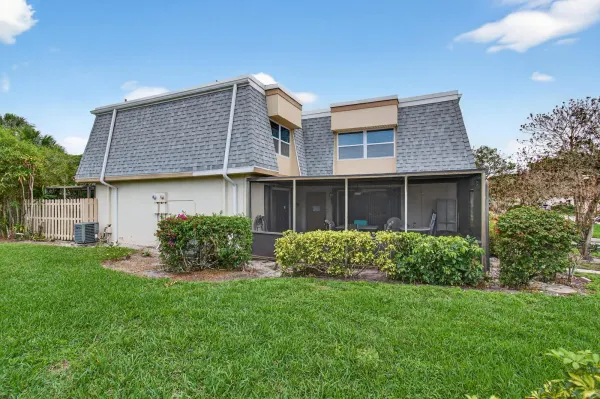 2686 NW 7th Court C, Delray Beach, FL 33445