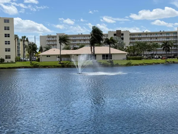 111 SE 3rd Avenue 108, Dania Beach, FL 33004