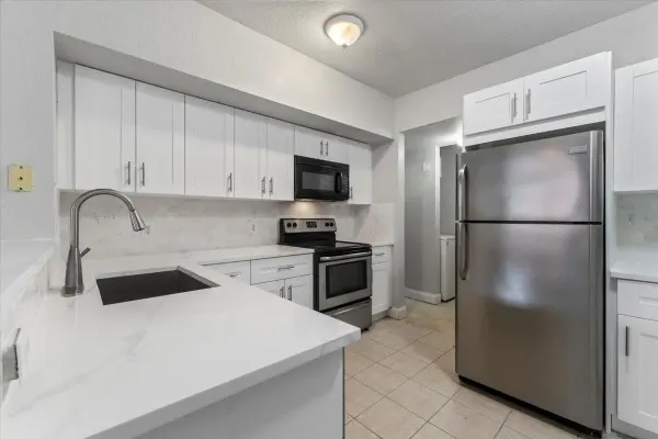 2301 Belmont Lane, North Lauderdale, FL 33068