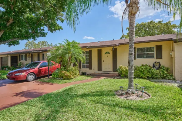 7708 Margate Boulevard 10-3, Margate, FL 33063
