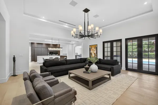 17 Carrick Road, Palm Beach Gardens, FL 33418