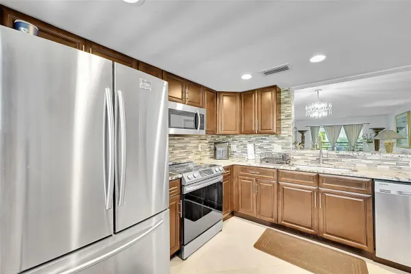 2804 Victoria Way C3, Coconut Creek, FL 33066
