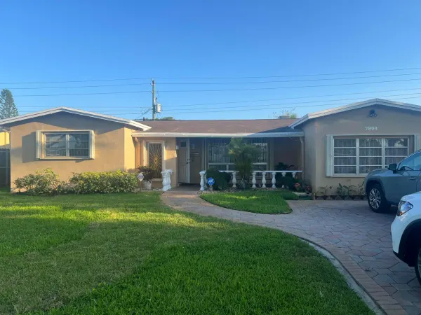 7904 Embassy Boulevard 7904, Miramar, FL 33023