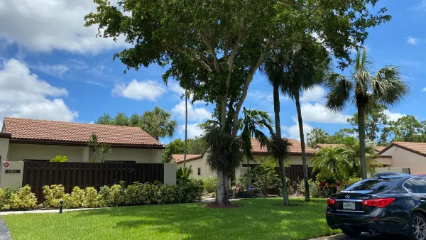 21952 Cypress Drive 40, Boca Raton, FL 33433