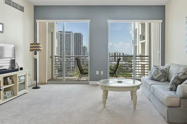 1830 Radius Drive 1219, Hollywood, FL 33020