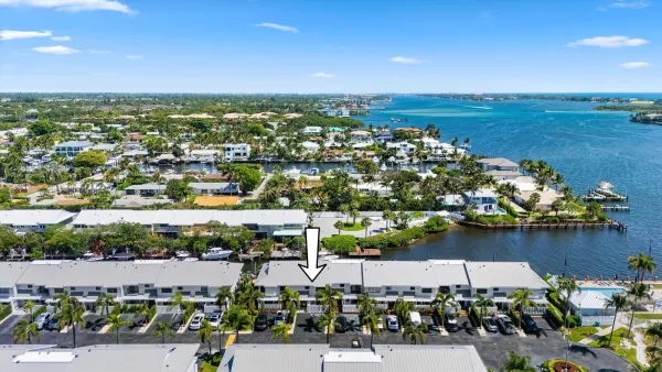 743 NE 12th Terrace 2, Boynton Beach, FL 33435