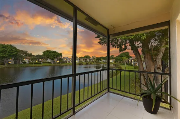 21649 Juego Circle, Boca Raton, FL 33433