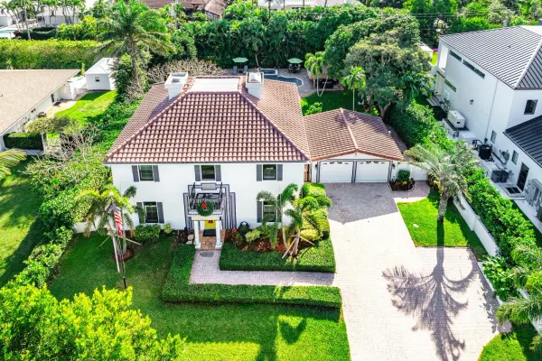 19 E Ocean Avenue, Ocean Ridge, FL 33435