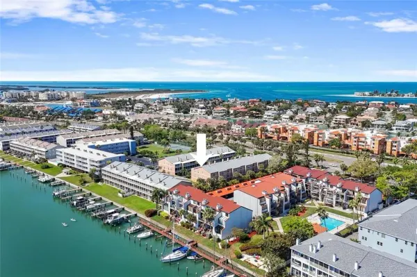 637 Pinellas Bayway S, Unit 301, Tierra Verde, FL, 33715