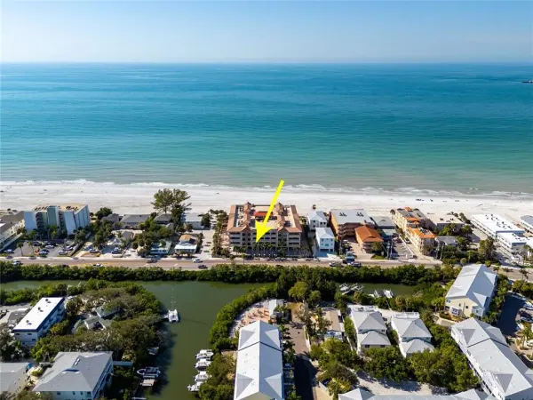 604 Gulf Boulevard, Unit 207, Indian Rocks Beach, FL, 33785