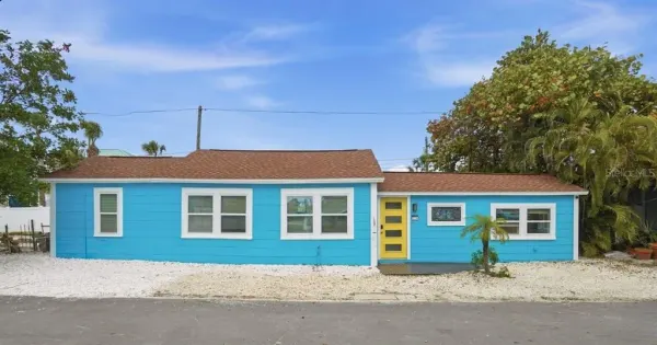 118 92nd Avenue, Treasure Island, FL, 33706