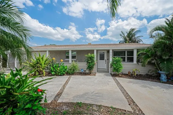7691 Coquina Way, St Pete Beach, FL, 33706