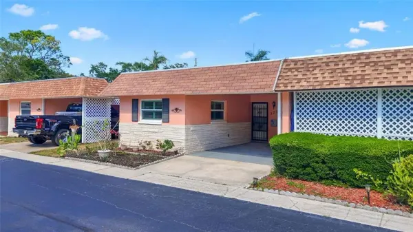 325 Sky Loch Drive W, Dunedin, FL, 34698