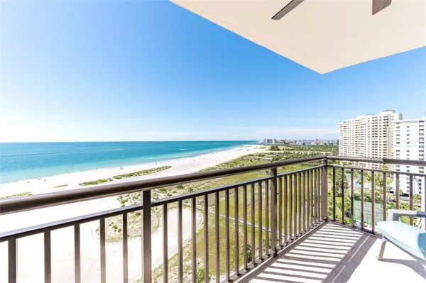 1270 Gulf Boulevard, Unit 1605, Clearwater Beach, FL, 33767