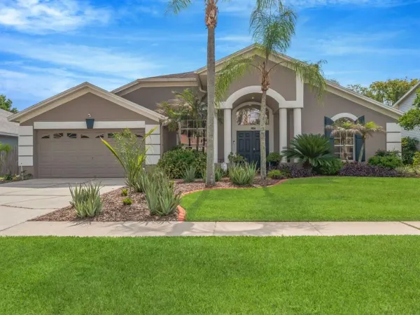 1804 River Crossing Drive, Valrico, FL, 33596