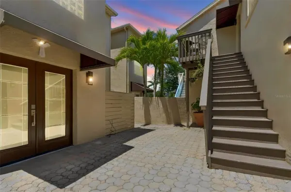 487 Pinellas Bayway S, Unit 207, St Petersburg, FL, 33715