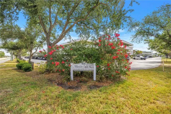 4720 Locust Street NE, Unit 318, St Petersburg, FL, 33703