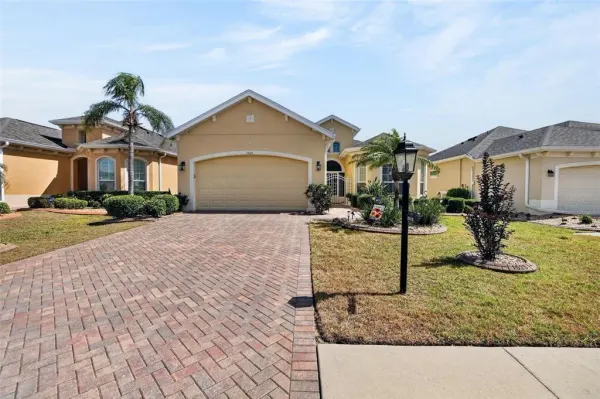 1525 Emerald Dunes Drive, Sun City Center, FL, 33573