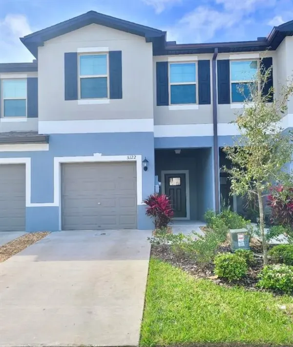 5122 Forum Boulevard, Holiday, FL, 34690