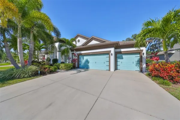 6646 Park Strand Drive, Apollo Beach, FL, 33572
