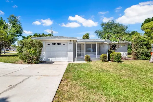 10597 110th Avenue, Largo, FL, 33773