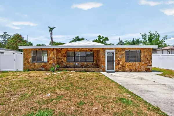 2540 W Knollwood Street, Tampa, FL, 33614