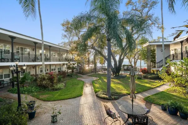 1101 Victoria Drive, Unit 7, Dunedin, FL, 34698