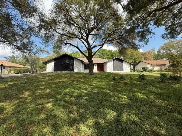 5312 Suwannee Road, Weeki Wachee, FL, 34607