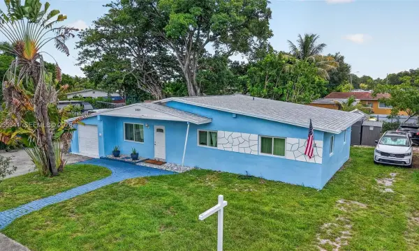Address Withheld, West Park, FL 33023