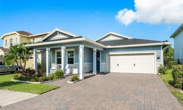 1393 Wandering Willow Way, Loxahatchee, FL 33470