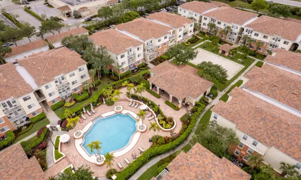 9857 Baywinds Drive 9112, West Palm Beach, FL 33411