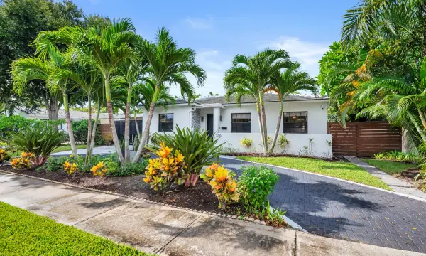 300 35th Street, West Palm Beach, FL 33407