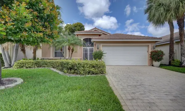 6523 Vía Trento, Delray Beach, FL 33446