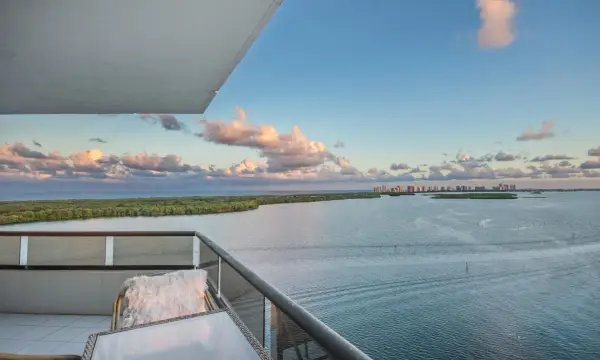 100 Lakeshore Drive 1453, North Palm Beach, FL 33408