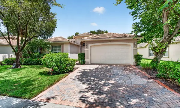8855 Majorca Bay Drive, Lake Worth, FL 33467