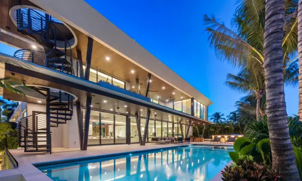 600 Solar Isle Drive, Fort Lauderdale, FL 33301