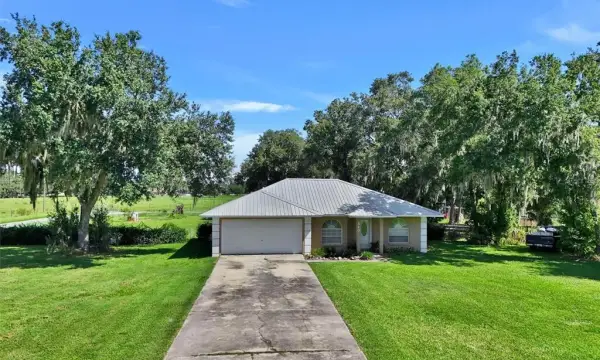 510 Cloverleaf Drive, Lithia, FL, 33547